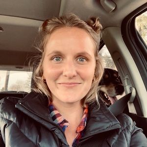 Meet your Posher, Carly